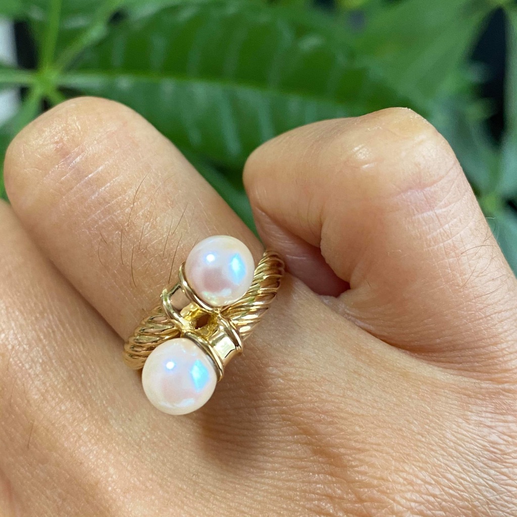 18 Kt Gold Twin Pearl Ring Sz 6 38 Grams 18 Kt Gold Twin Pearl Ring Sz 6 38 Grams